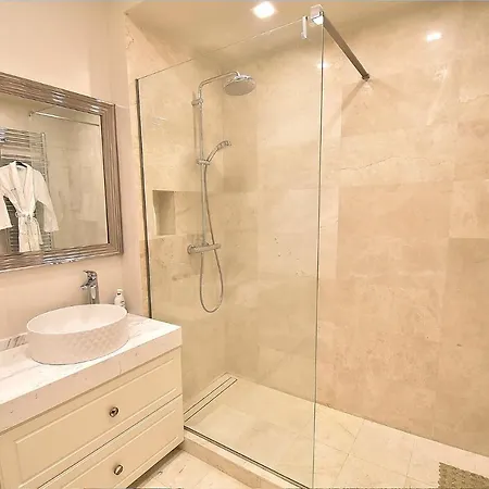 Apartment Seaside Luxury Apartament